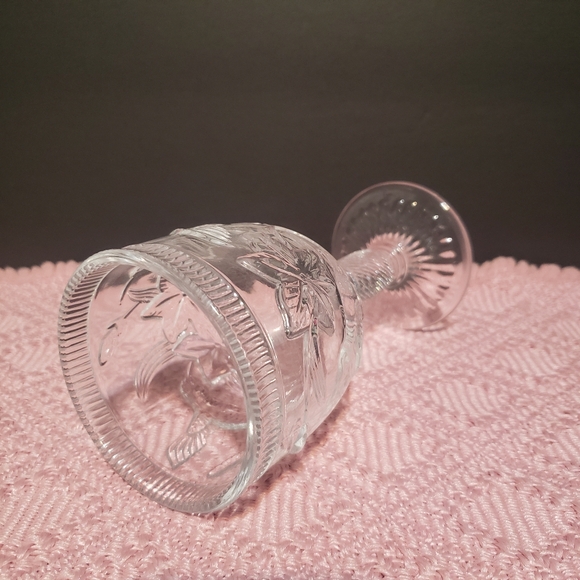 Hummingbirds Clear Goblet - Picture 8 of 8